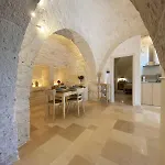 Trullo Al Borgo Semesterbostad *